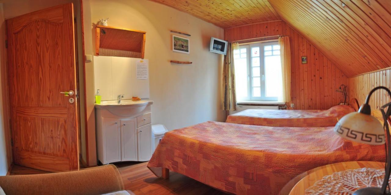 Guesthouse Leiputrija Ādaži Exteriör bild