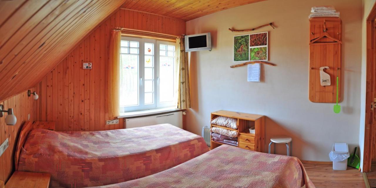 Guesthouse Leiputrija Ādaži Exteriör bild